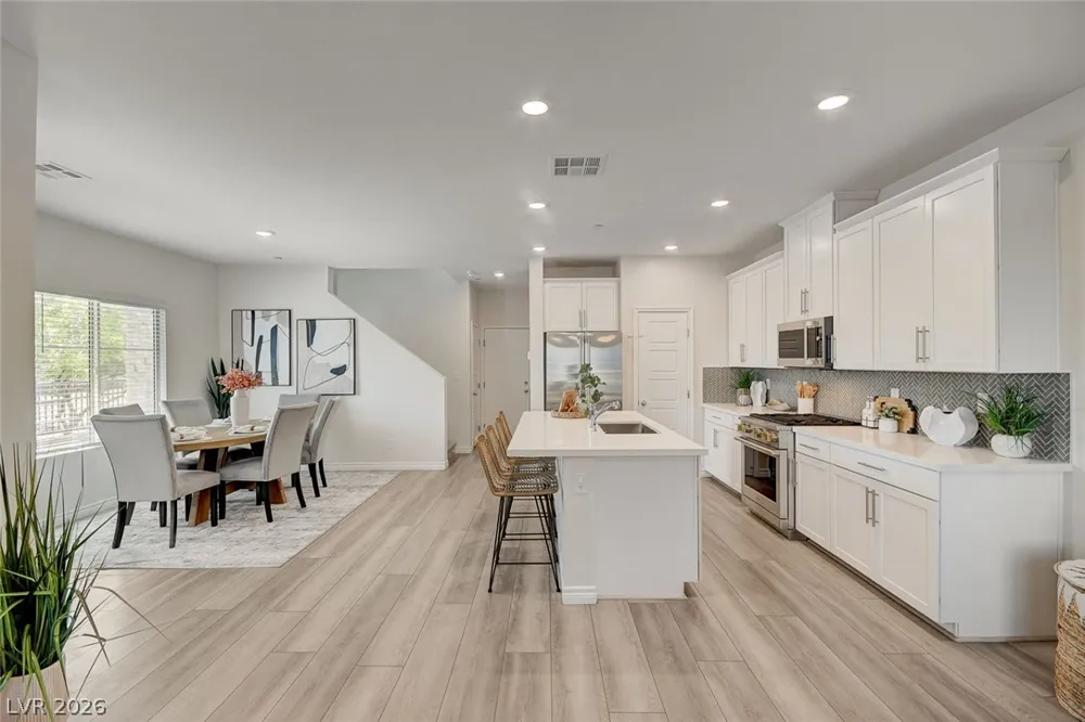600 Carriage Hill Drive #1039 Las Vegas, NV 89138