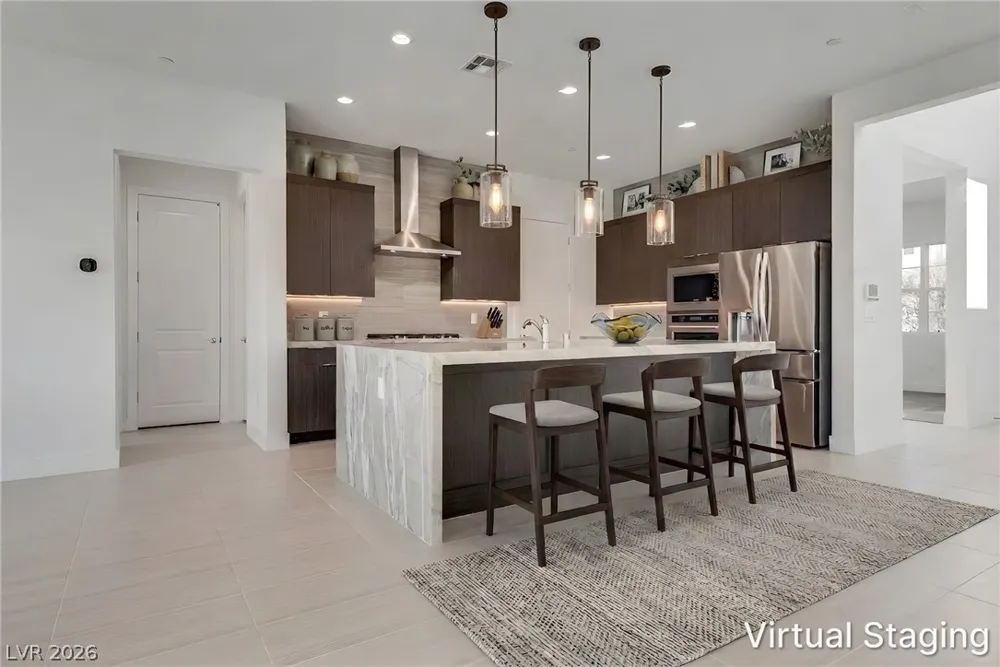 10226 Pleasant Knoll Avenue Las Vegas, NV 89166