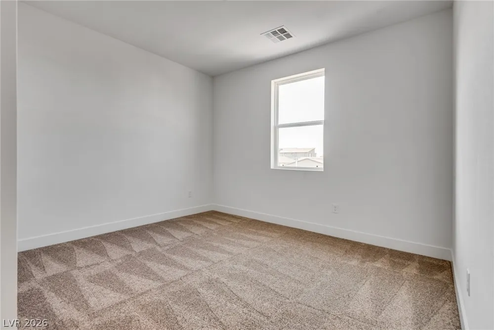 10226 Pleasant Knoll Avenue Las Vegas, NV 89166