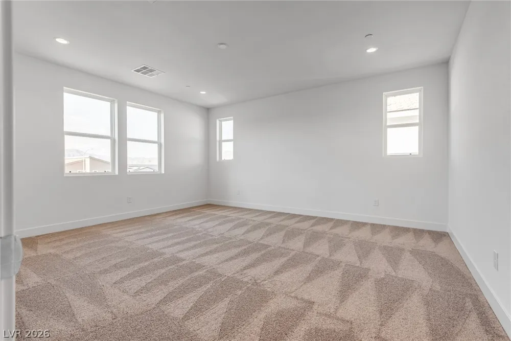 10226 Pleasant Knoll Avenue Las Vegas, NV 89166