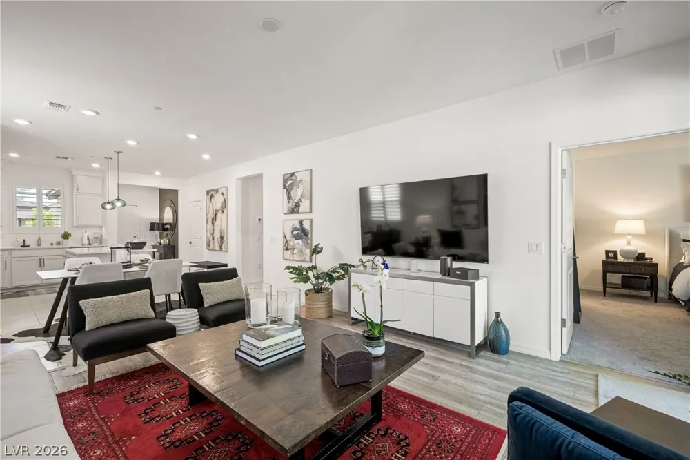 69 Stone Bluff Lane Henderson, NV 89011
