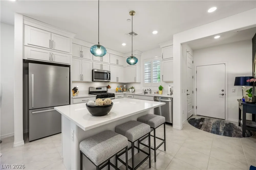69 Stone Bluff Lane Henderson, NV 89011