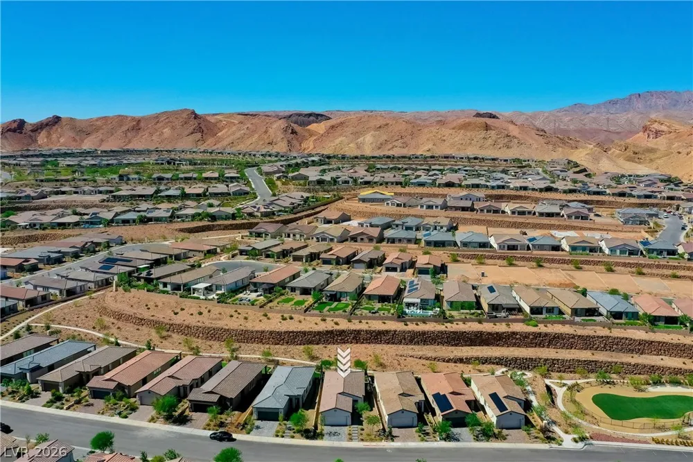 69 Stone Bluff Lane Henderson, NV 89011