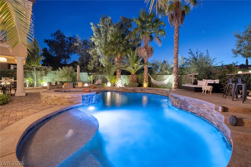 15 Benevolo Drive Henderson, NV 89011