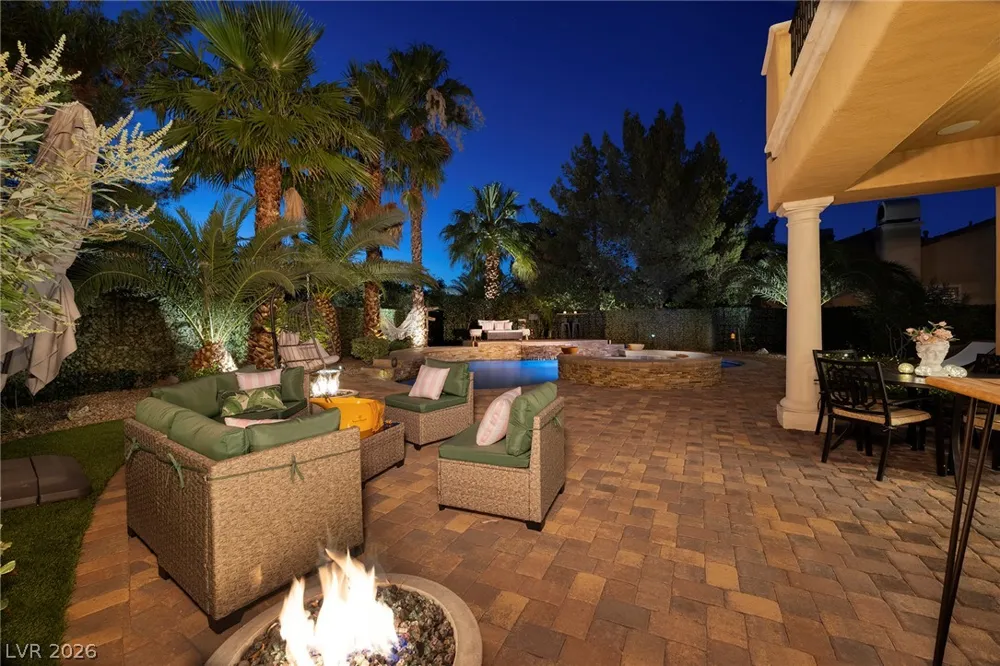 15 Benevolo Drive Henderson, NV 89011