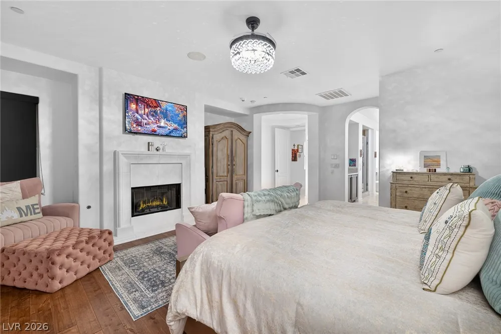15 Benevolo Drive Henderson, NV 89011