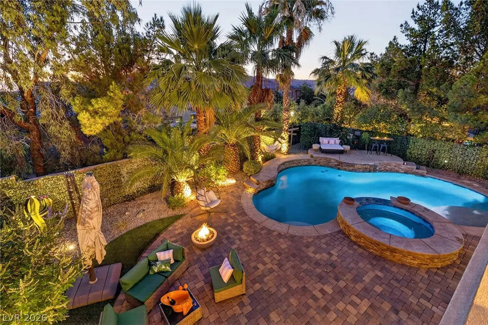 15 Benevolo Drive Henderson, NV 89011