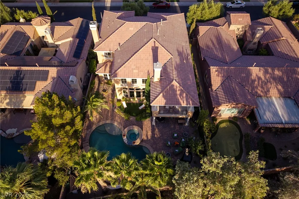 15 Benevolo Drive Henderson, NV 89011