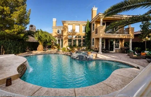 15 Benevolo Drive Henderson, NV 89011
