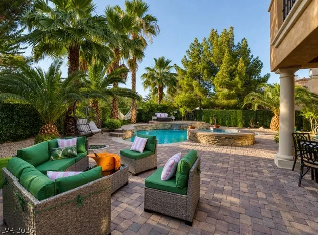 15 Benevolo Drive Henderson, NV 89011