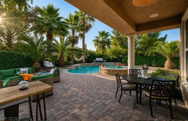 15 Benevolo Drive Henderson, NV 89011