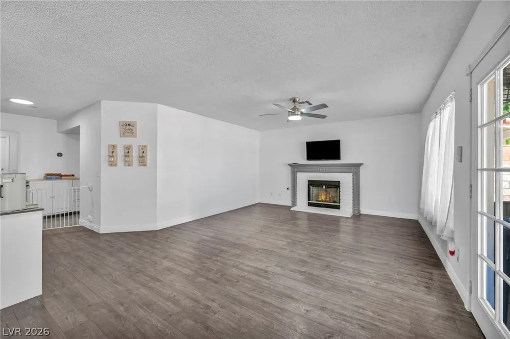 2940 Domino Way Las Vegas, NV 89117