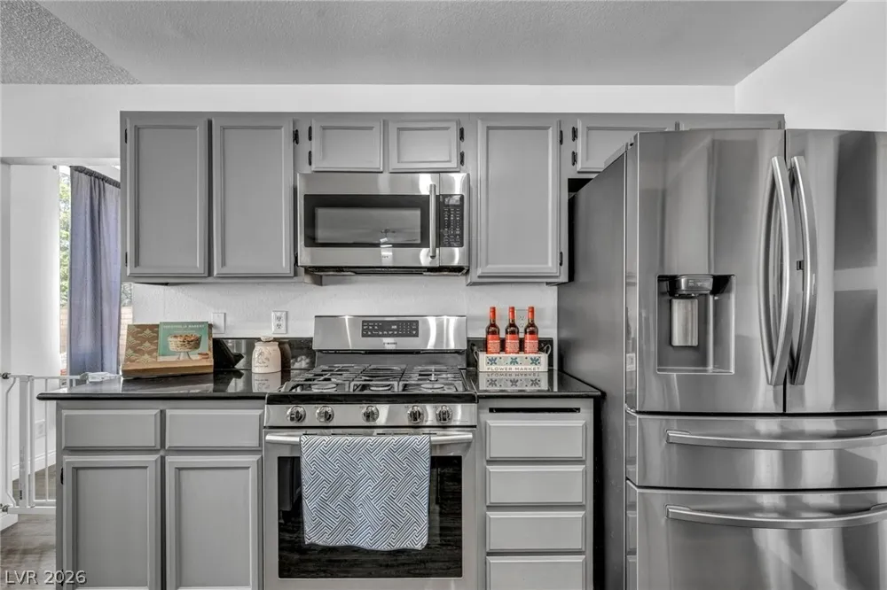 2940 Domino Way Las Vegas, NV 89117