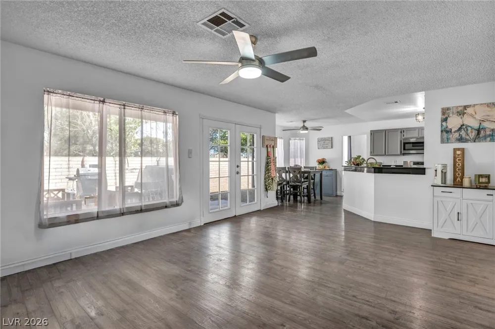 2940 Domino Way Las Vegas, NV 89117