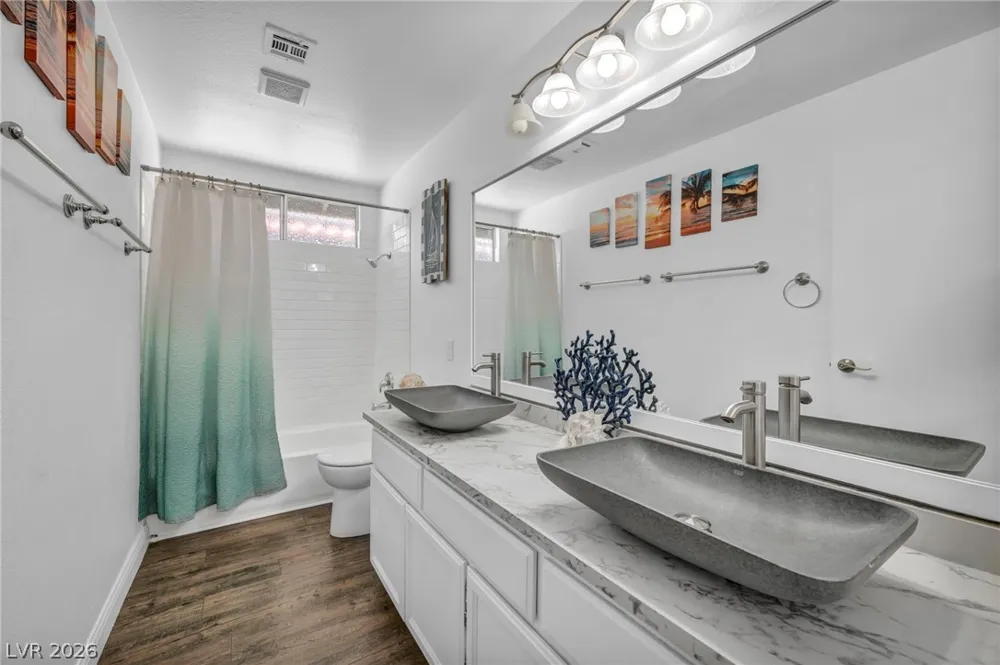 2940 Domino Way Las Vegas, NV 89117