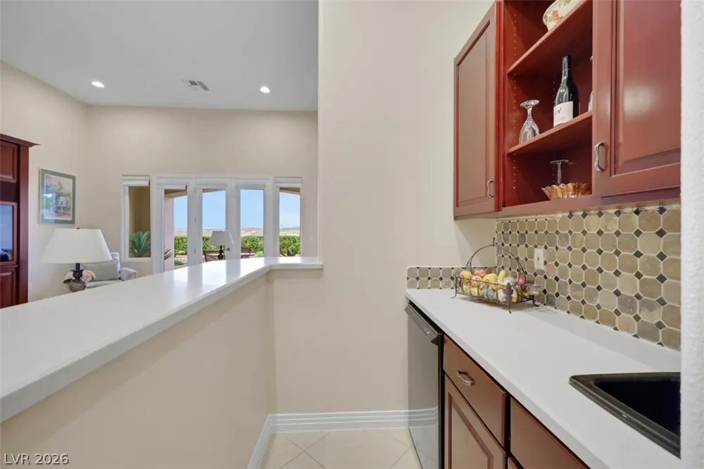 15 Avenida Fiori Henderson, NV 89011