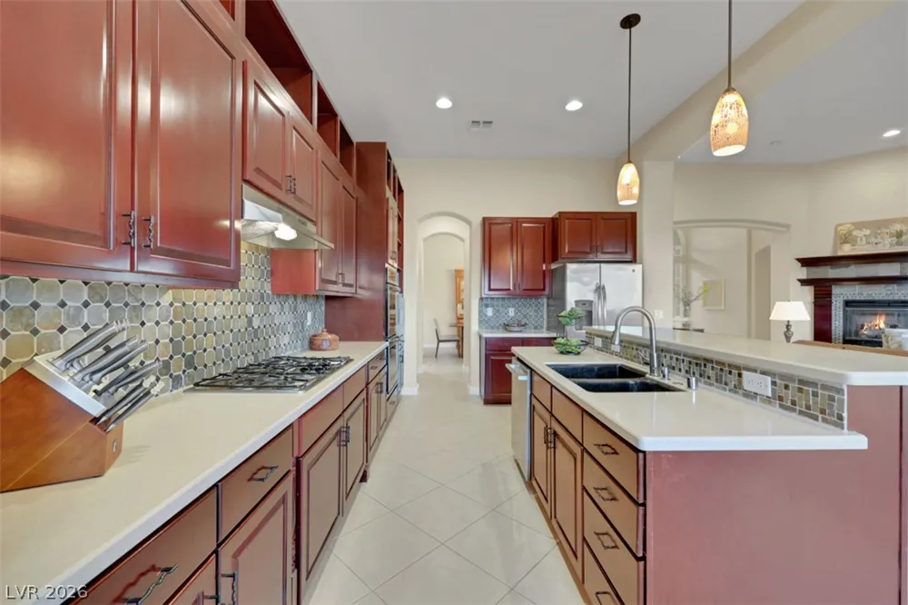 15 Avenida Fiori Henderson, NV 89011
