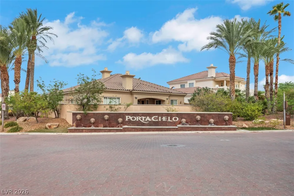 15 Avenida Fiori Henderson, NV 89011
