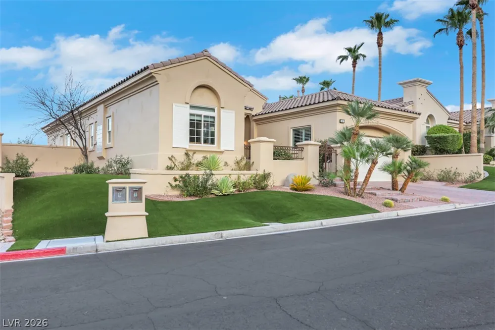 15 Avenida Fiori Henderson, NV 89011