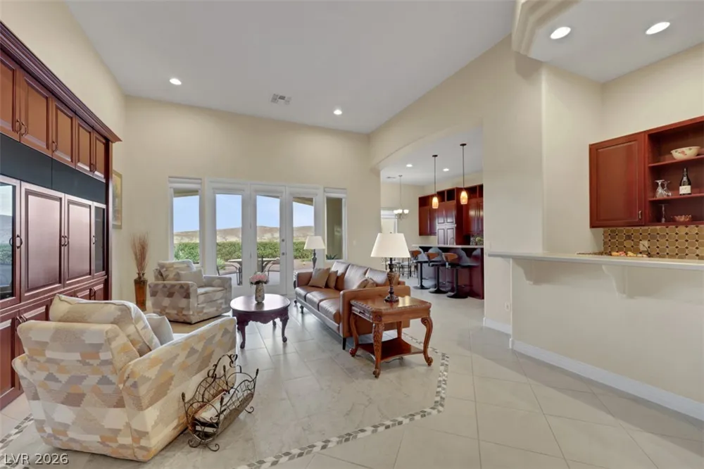 15 Avenida Fiori Henderson, NV 89011