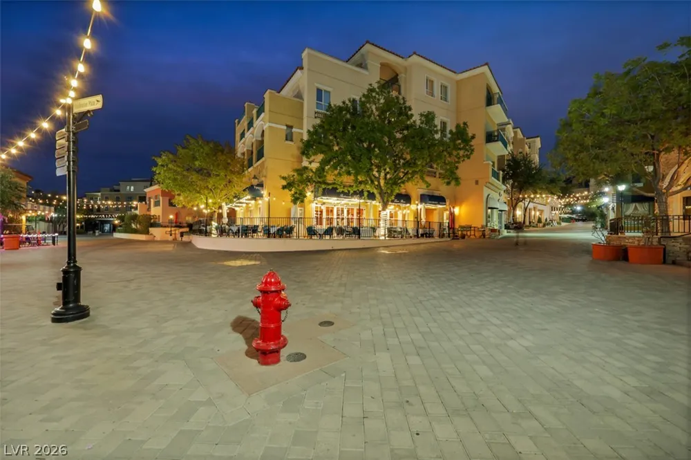 15 Avenida Fiori Henderson, NV 89011
