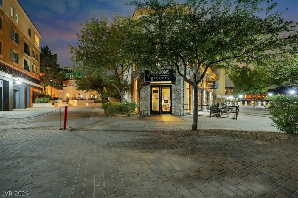 15 Avenida Fiori Henderson, NV 89011