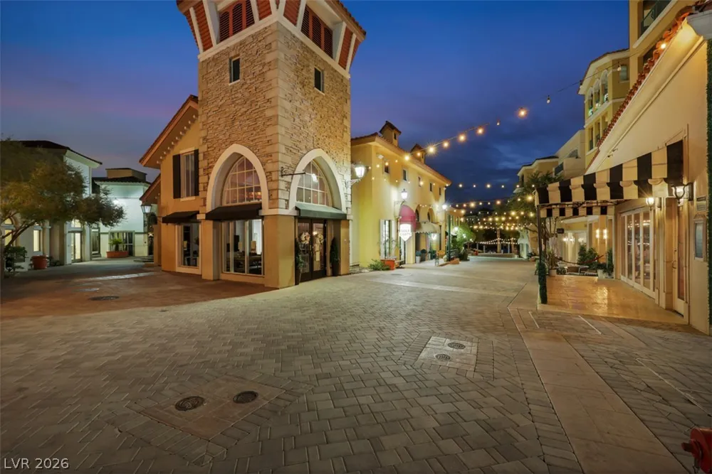 15 Avenida Fiori Henderson, NV 89011