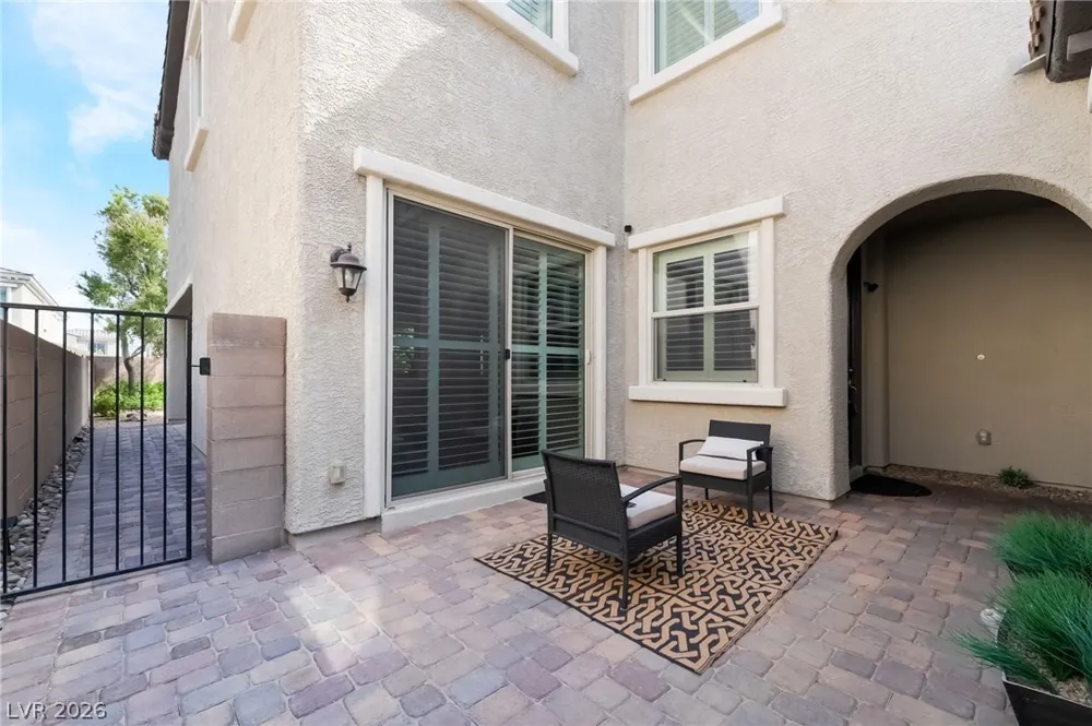 3038 Hushed Sonnet Avenue Henderson, NV 89044