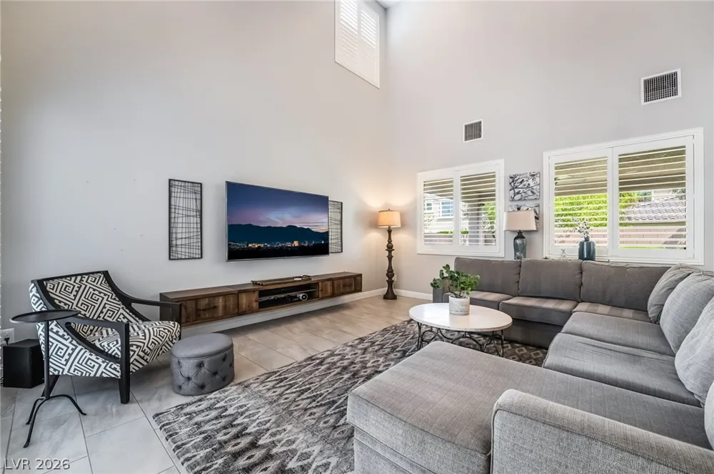3038 Hushed Sonnet Avenue Henderson, NV 89044