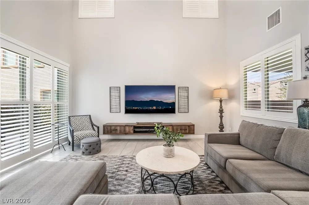 3038 Hushed Sonnet Avenue Henderson, NV 89044
