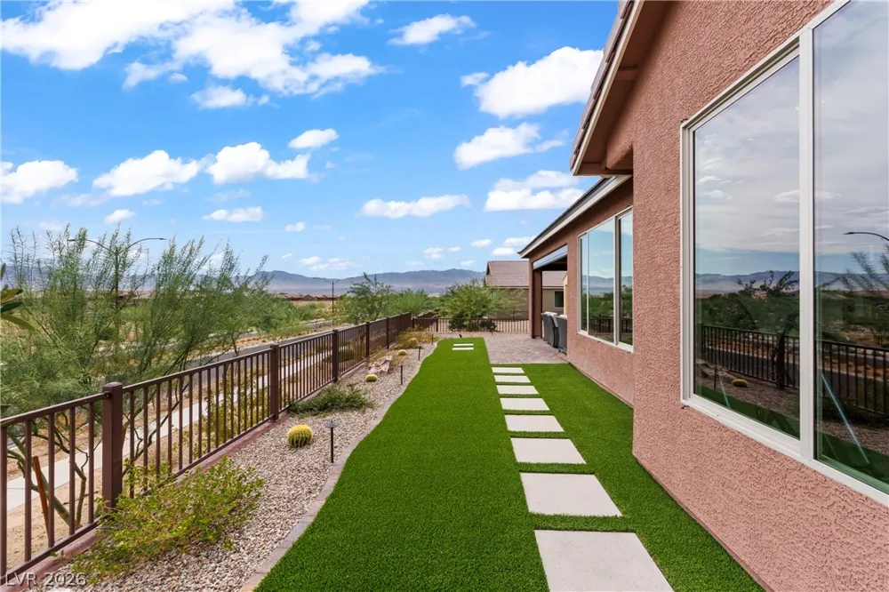 1486 Downy Peak Canyon Mesquite, NV 89034