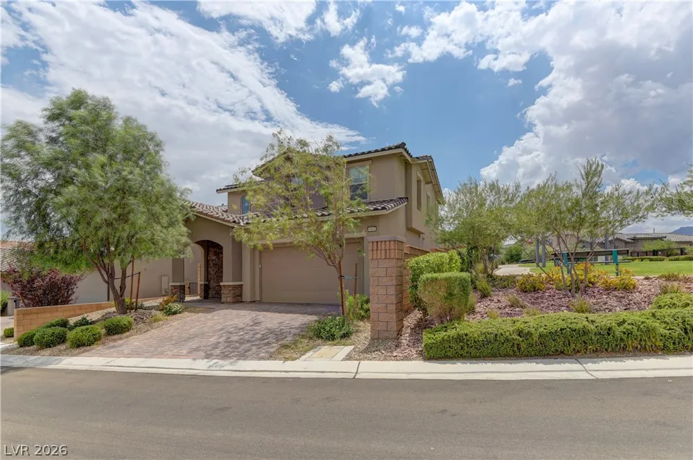 9901 Cullin Range Avenue Las Vegas, NV 89166