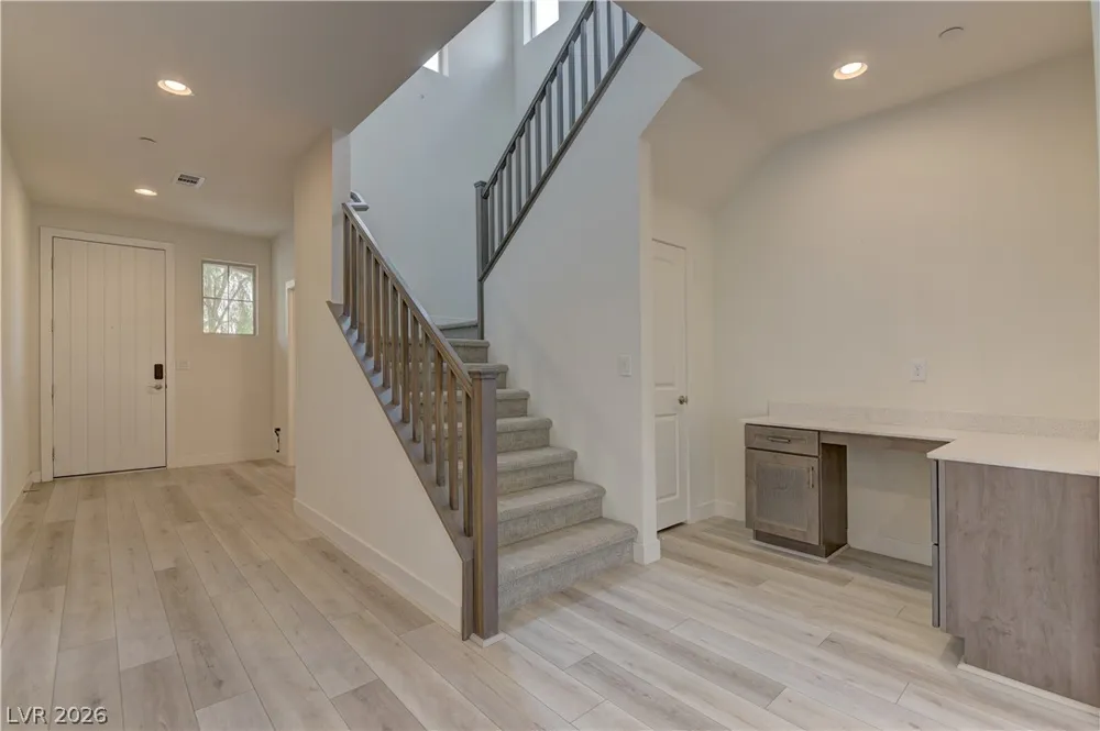 9901 Cullin Range Avenue Las Vegas, NV 89166