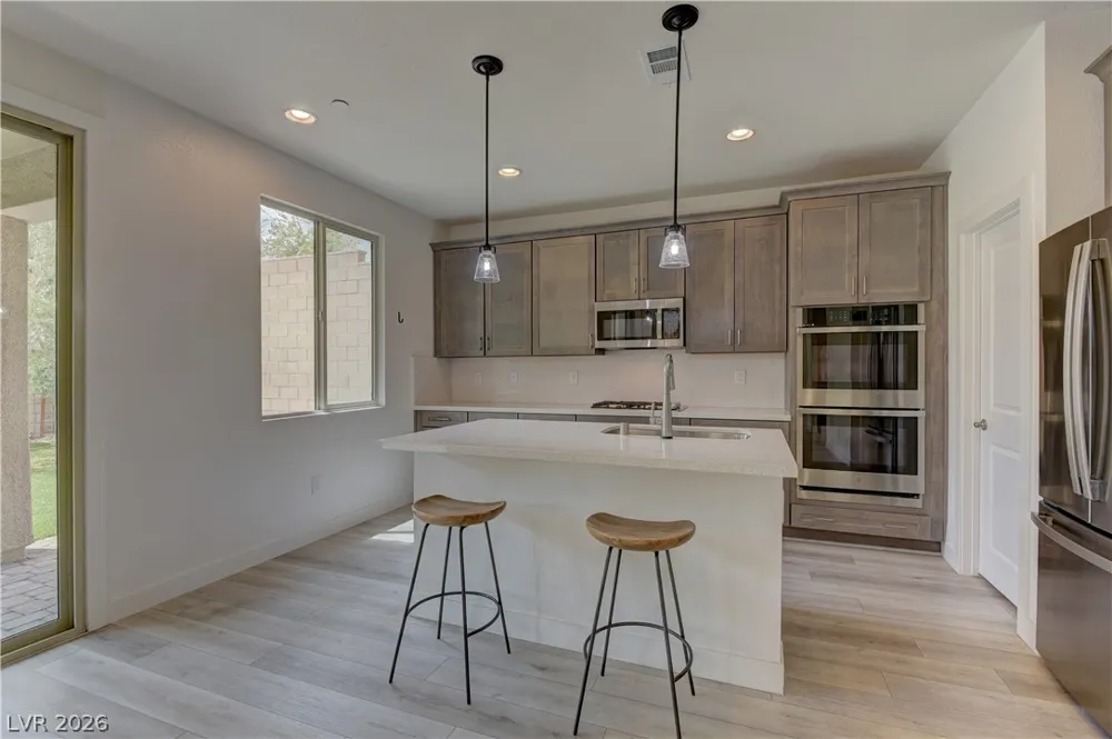 9901 Cullin Range Avenue Las Vegas, NV 89166