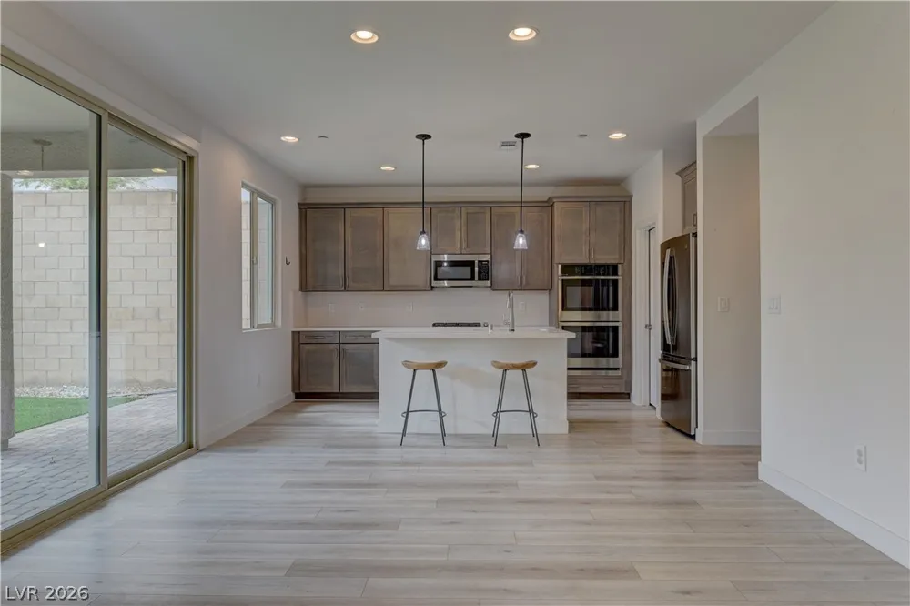 9901 Cullin Range Avenue Las Vegas, NV 89166