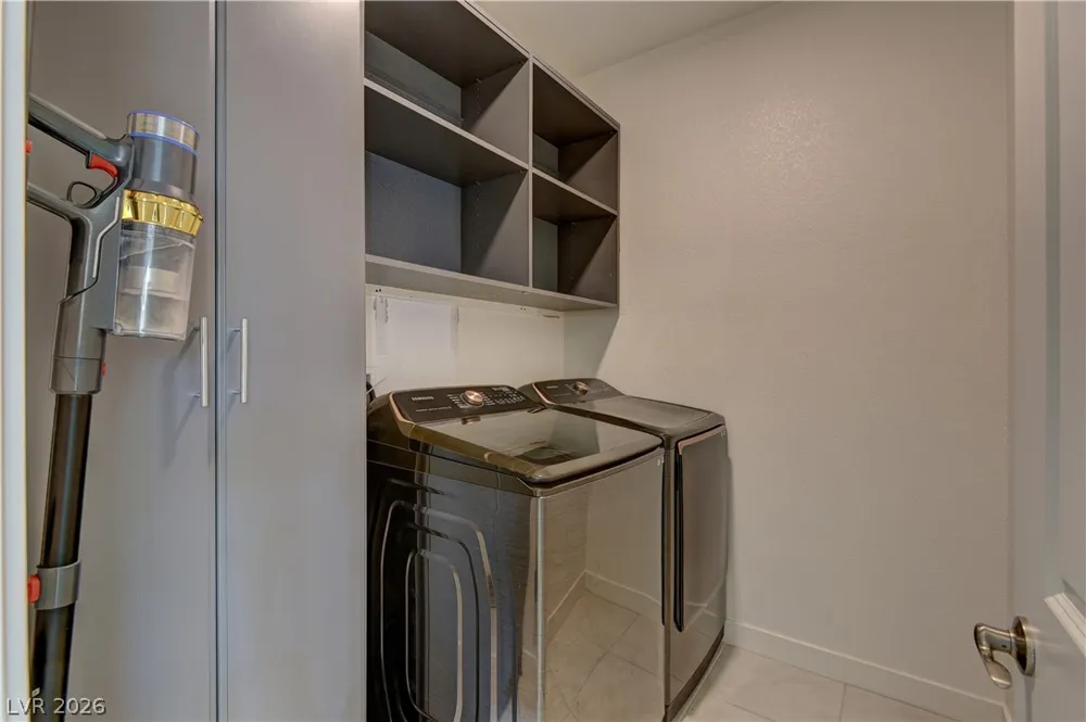 9901 Cullin Range Avenue Las Vegas, NV 89166