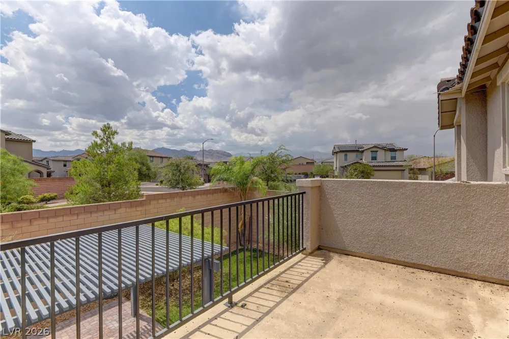 9901 Cullin Range Avenue Las Vegas, NV 89166