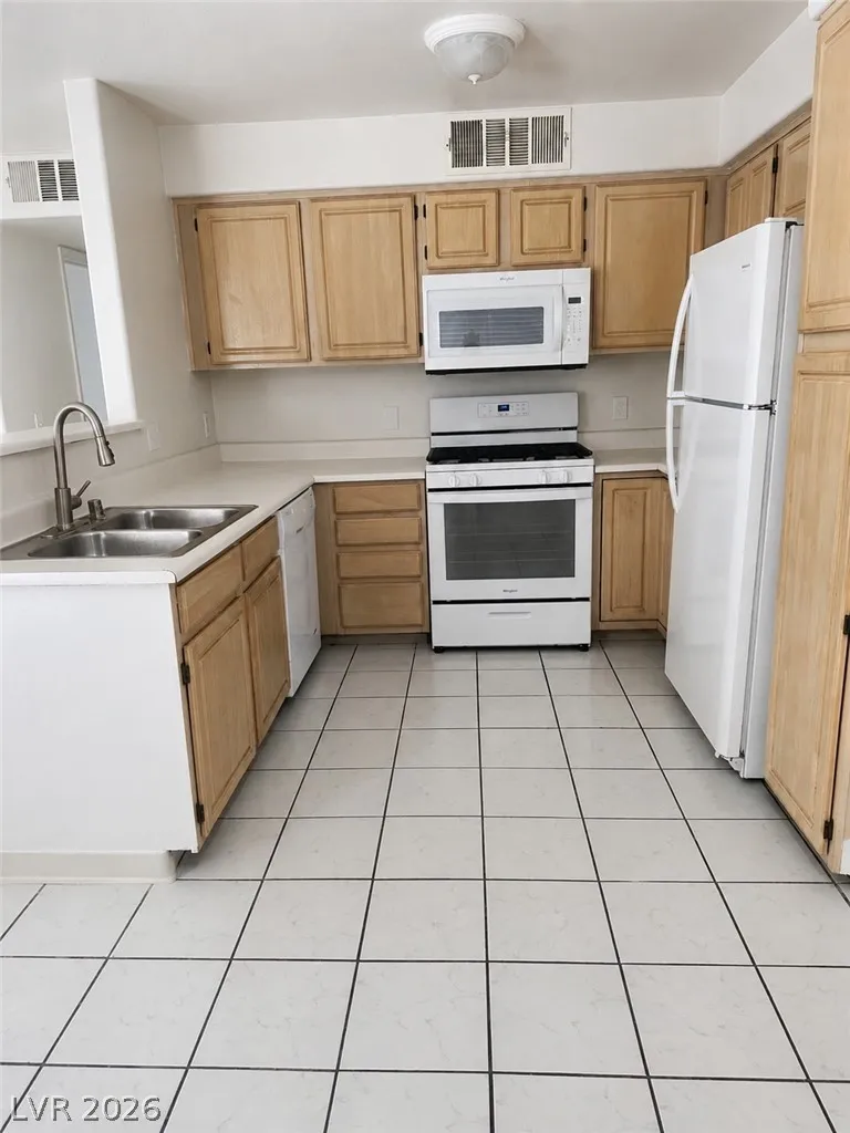 5710 E Tropicana Boulevard #1137 Las Vegas, NV 89122