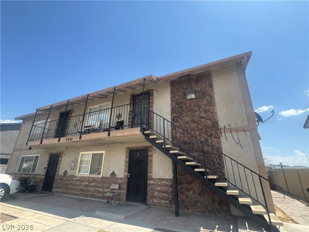 4284 Vornsand Drive Las Vegas, NV 89115
