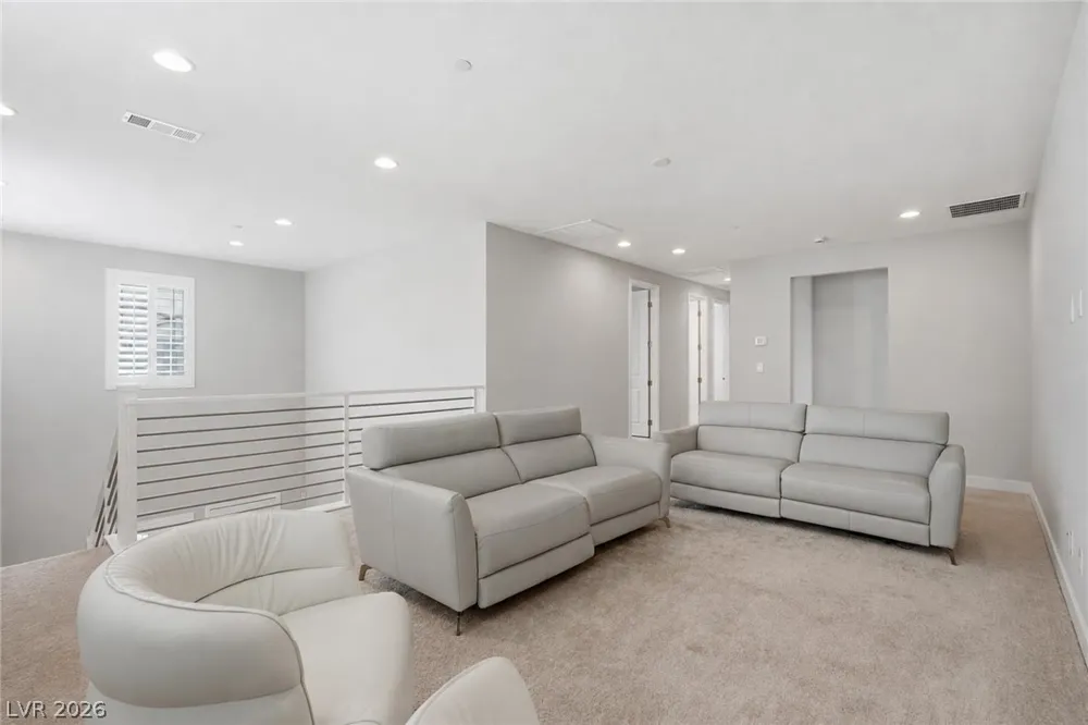 10320 Ansley Bay Avenue Las Vegas, NV 89166