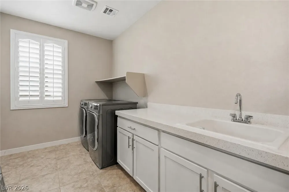 10320 Ansley Bay Avenue Las Vegas, NV 89166