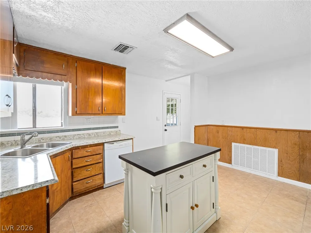 1825 Cicchi Street Sandy Valley, NV 89019