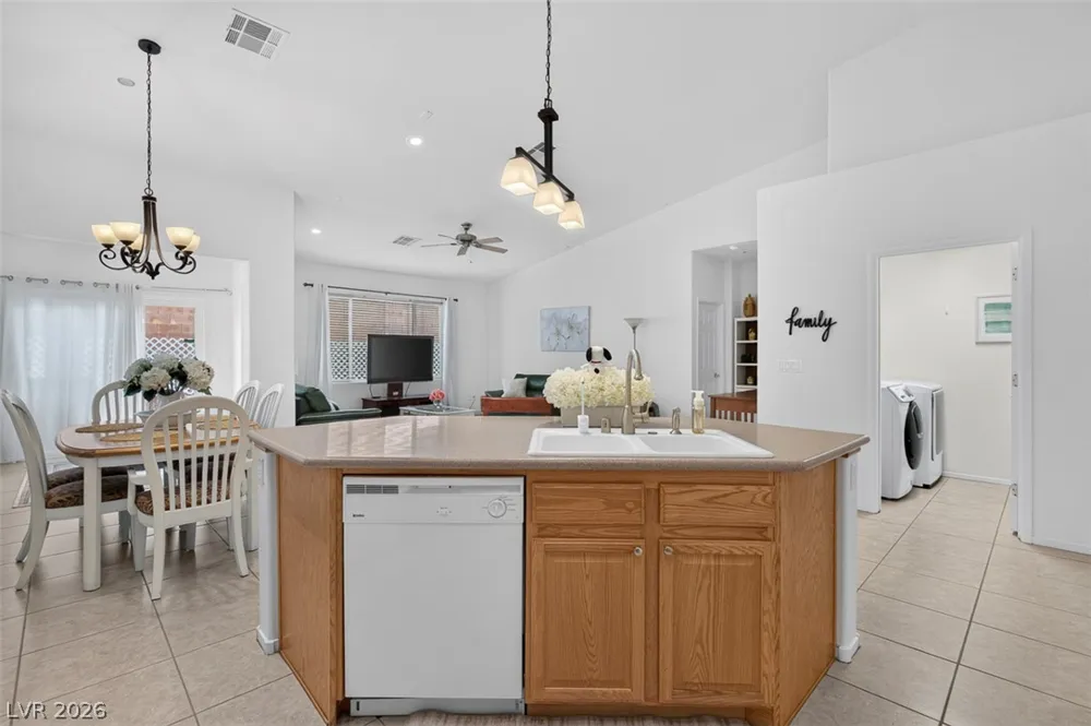 6183 Bayard Street Las Vegas, NV 89148