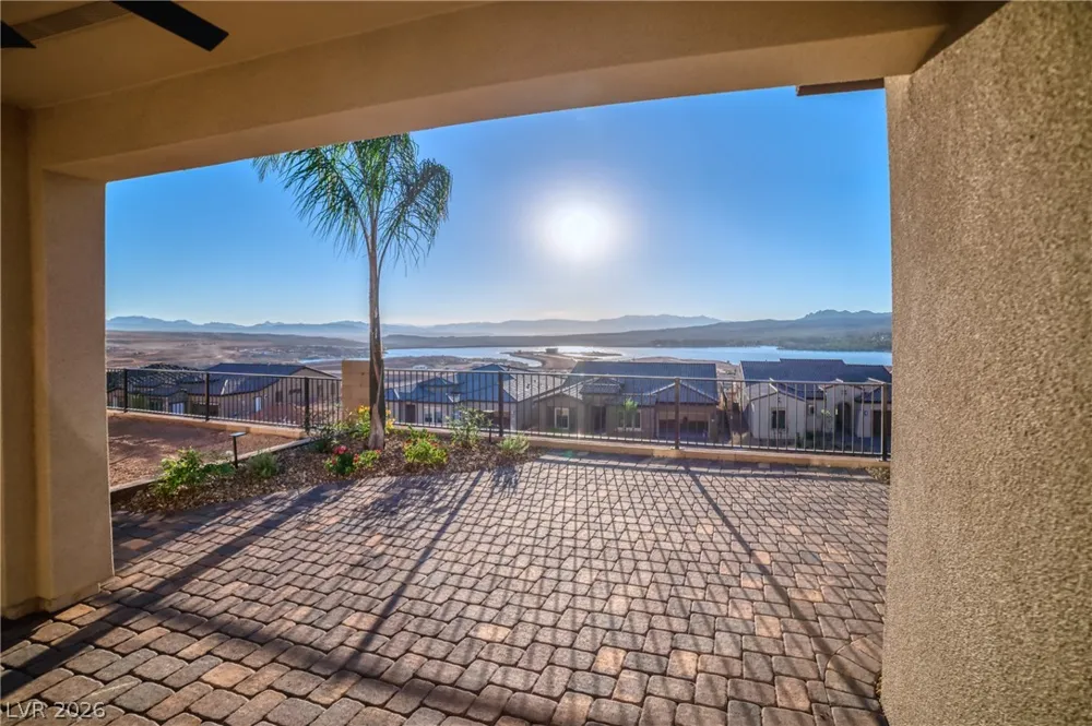 36 Stone Bluff Lane Henderson, NV 89011
