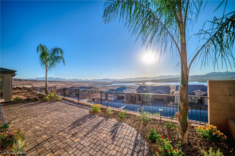 36 Stone Bluff Lane Henderson, NV 89011