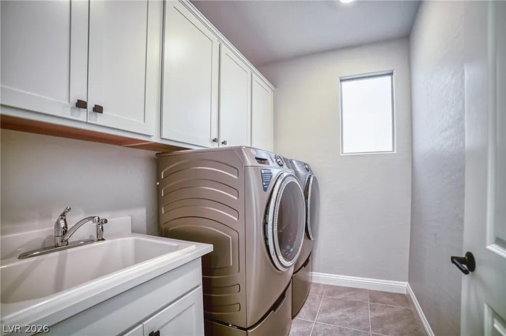 36 Stone Bluff Lane Henderson, NV 89011