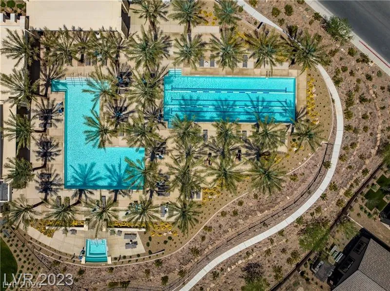 36 Stone Bluff Lane Henderson, NV 89011