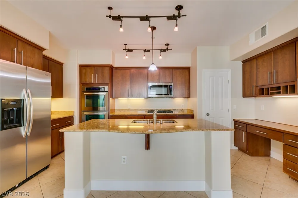 2555 Hampton Road #3203 Henderson, NV 89052