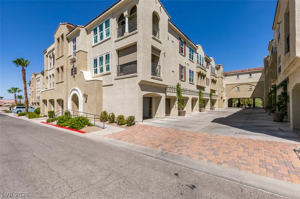 2555 Hampton Road #3203 Henderson, NV 89052
