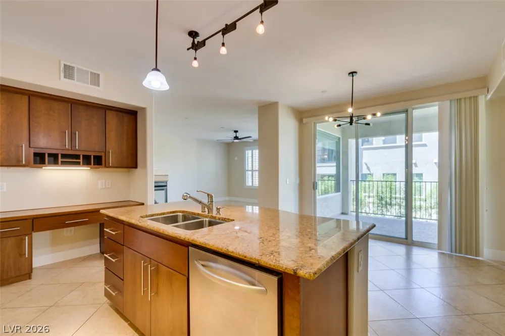 2555 Hampton Road #3203 Henderson, NV 89052